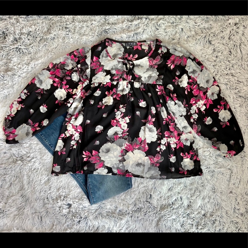 NWOT C.P.W. Women’s blouse